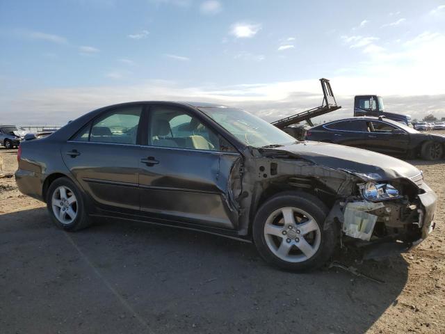 Photo 4 from auction – 2004 TOYOTA CAMRY LE with VIN JTDBE32K640286310