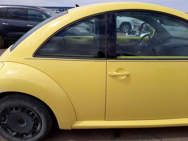 Photo 10 from auction – 2010 VOLKSWAGEN NEW BEETLE with VIN 3VWPW3AG9AM014243