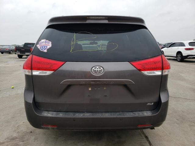 Photo 6 from auction – 2012 TOYOTA SIENNA XLE with VIN 5TDYK3DCXCS230150