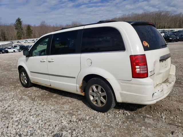 Photo 2 from auction – 2010 CHRYSLER TOWN & COU with VIN 2A4RR5D18AR328894