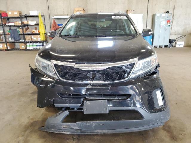 Photo 5 from auction – 2015 KIA SORENTO LX with VIN 5XYKT4A67FG651896