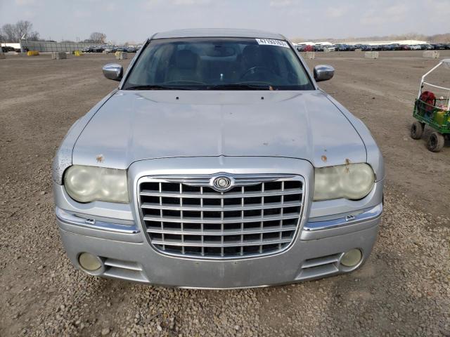 Photo 5 from auction – 2006 CHRYSLER 300C with VIN 2C3KA63H56H105037
