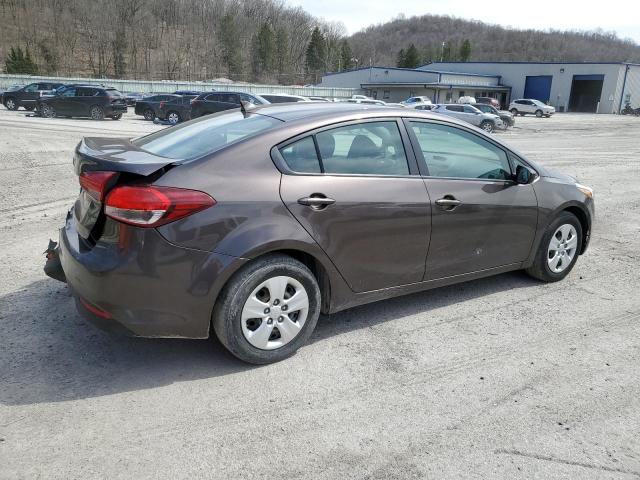 Photo 3 from auction – 2017 KIA FORTE LX with VIN 3KPFK4A75HE135422