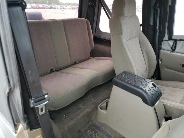 Photo 10 from auction – 2004 JEEP WRANGLER X with VIN 1J4FA39S34P786364