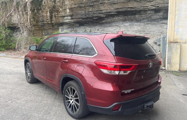 Photo 3 from auction – 2018 TOYOTA HIGHLANDER with VIN 5TDJZRFH6JS806127