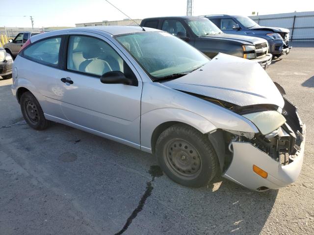 Photo 4 from auction – 2005 FORD FOCUS ZX3 with VIN 3FAFP31N65R147874