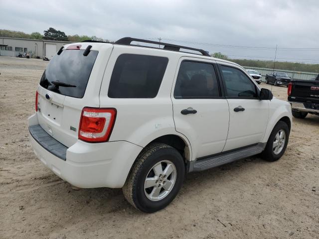 Photo 3 from auction – 2010 FORD ESCAPE XLT with VIN 1FMCU0DG8AKC81944