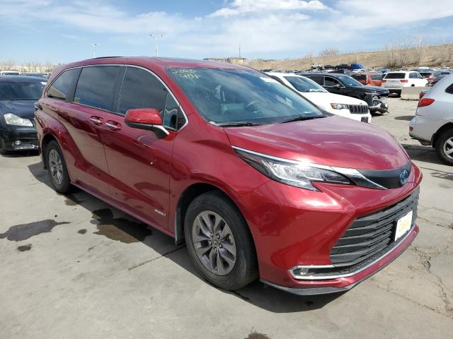 Photo 4 from auction – 2021 TOYOTA SIENNA XLE with VIN 5TDYRKEC3MS032645