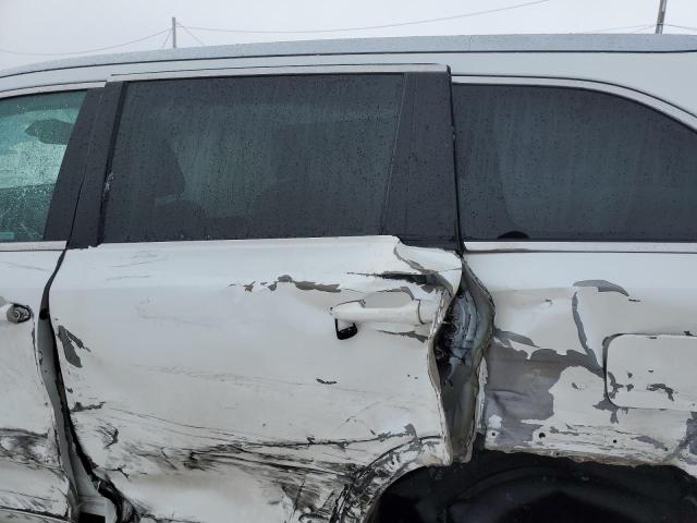 Foto 10 de la subasta – 2017 TOYOTA HIGHLANDER con VIN 5TDDZRFH1HS385523