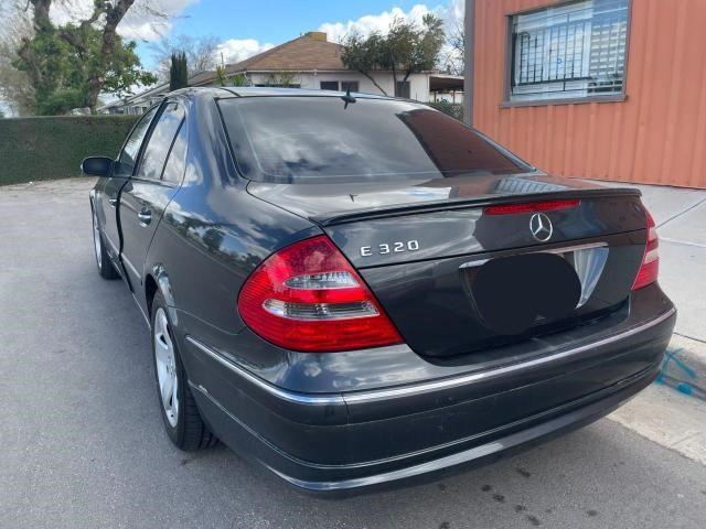 Photo 3 from auction – 2004 MERCEDES-BENZ E 320 with VIN WDBUF65J24A525631