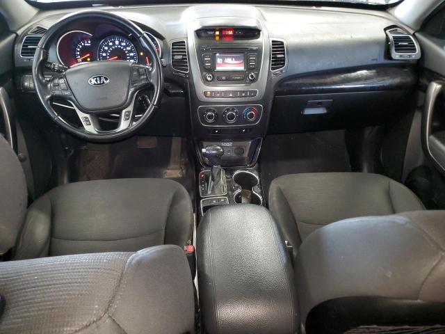 Photo 8 from auction – 2015 KIA SORENTO LX with VIN 5XYKT4A67FG651896