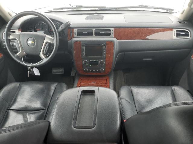 Photo 8 from auction – 2011 CHEVROLET AVALANCHE with VIN 3GNTKGE39BG374602