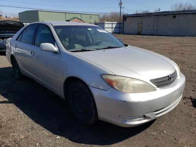 Photo 4 from auction – 2002 TOYOTA CAMRY LE with VIN 4T1BE32K12U115255