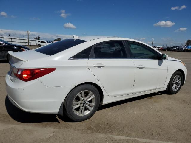 Photo 3 from auction – 2013 HYUNDAI SONATA GLS with VIN 5NPEB4AC6DH569850