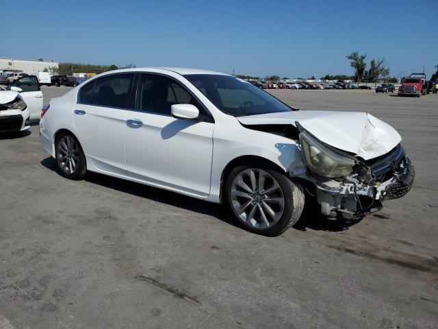 Photo 4 from auction – 2015 HONDA ACCORD SPO with VIN 1HGCR2F52FA019459
