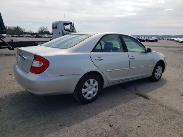 Photo 3 from auction – 2002 TOYOTA CAMRY LE with VIN 4T1BE32K12U638534