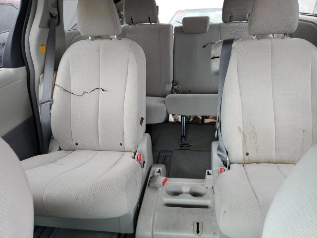 Photo 10 from auction – 2012 TOYOTA SIENNA LE with VIN 5TDKK3DC6CS208765