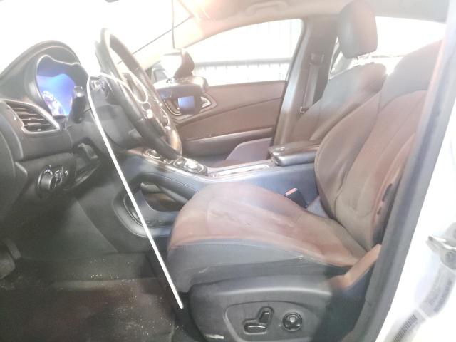 Photo 7 from auction – 2016 CHRYSLER 200 LIMITE with VIN 1C3CCCAB5GN153352