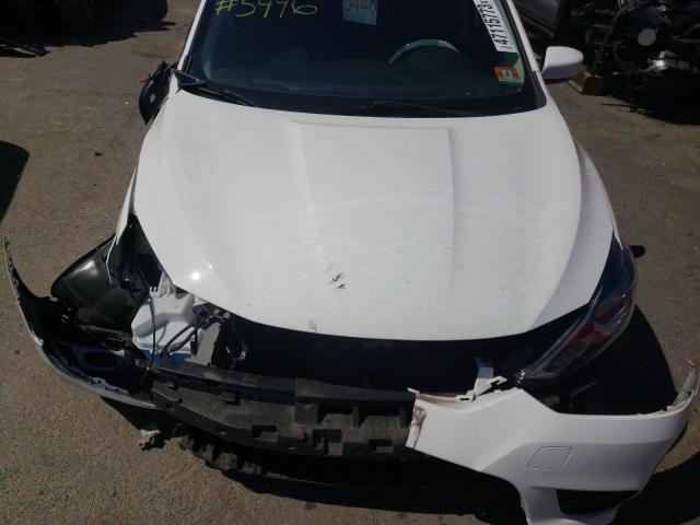 Photo 11 from auction – 2017 NISSAN SENTRA S with VIN 3N1AB7AP6HY332984