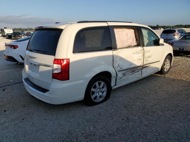 Photo 3 from auction – 2013 CHRYSLER TOWN & COU with VIN 2C4RC1BGXDR585017