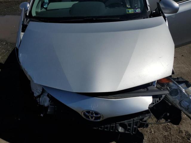 Photo 11 from auction – 2015 TOYOTA PRIUS V with VIN JTDZN3EU3FJ030084