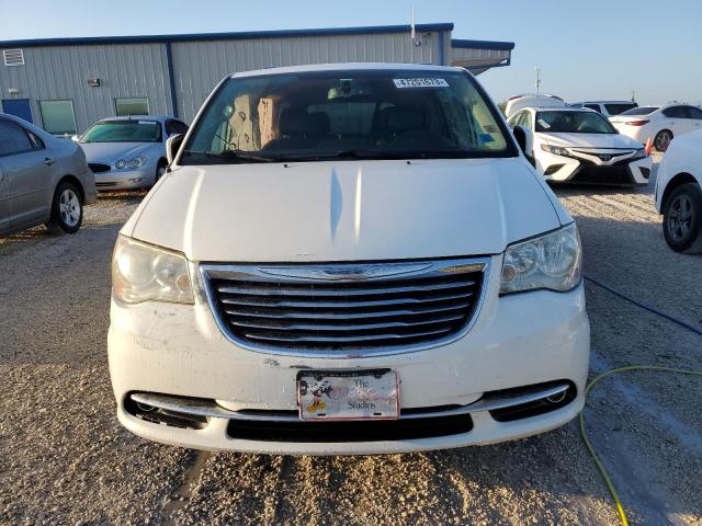 Photo 5 from auction – 2013 CHRYSLER TOWN & COU with VIN 2C4RC1BGXDR585017