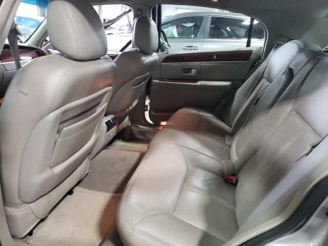 Photo 10 from auction – 2003 LINCOLN TOWN CAR C with VIN 1LNHM83W13Y616006