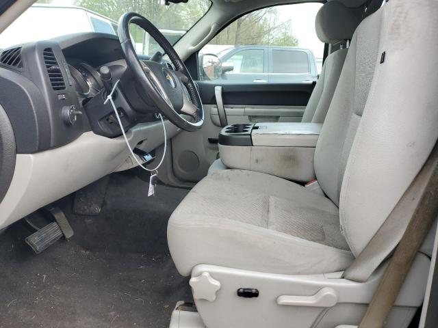 Photo 7 from auction – 2011 CHEVROLET SILVERADO with VIN 1GCRKSE37BZ145132