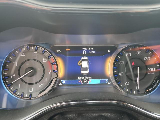 Photo 9 from auction – 2015 CHRYSLER 200 S with VIN 1C3CCCBB0FN677537