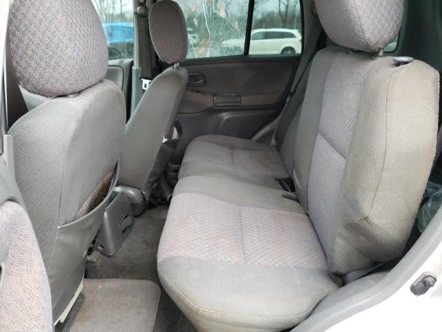 Photo 11 from auction – 2001 CHEVROLET TRACKER with VIN 2CNBJ734016921247