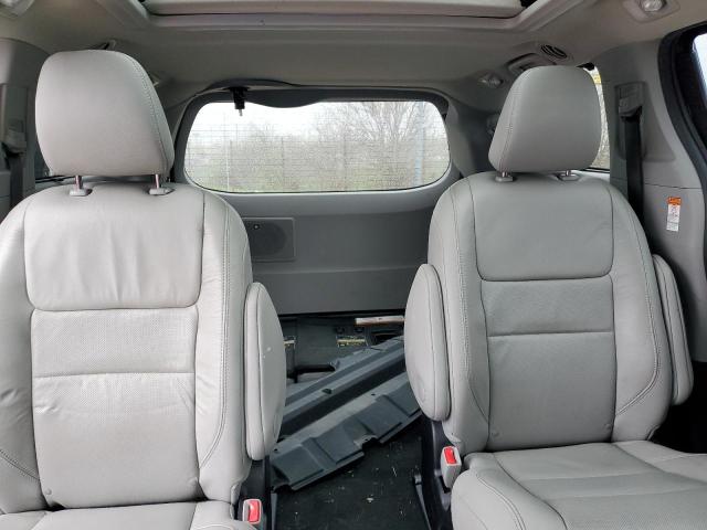 Photo 10 from auction – 2015 TOYOTA SIENNA XLE with VIN 5TDDK3DC6FS104967