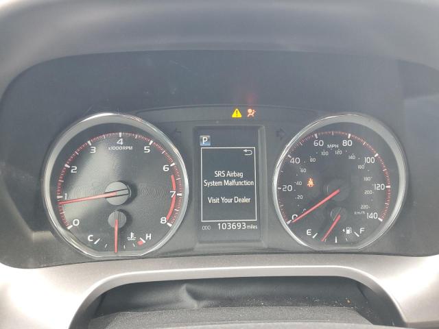 Photo 9 from auction – 2016 TOYOTA RAV4 SE with VIN JTMNFREV9GJ068704