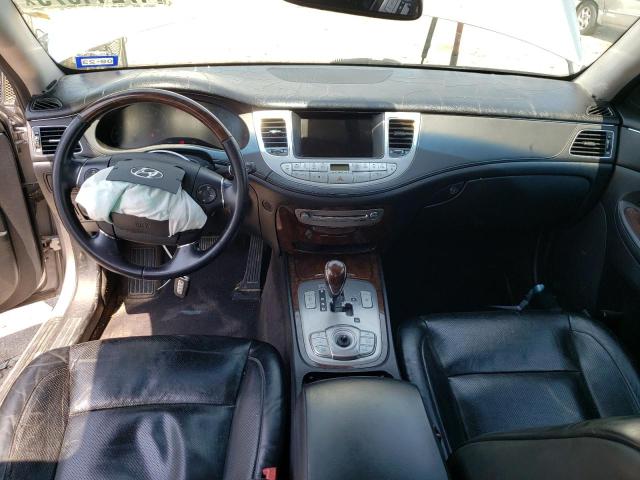 Photo 8 from auction – 2010 HYUNDAI GENESIS 4. with VIN KMHGC4DF7AU070371