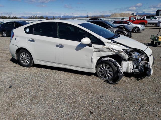 Photo 4 from auction – 2015 TOYOTA PRIUS PLUG with VIN JTDKN3DP2F3067032