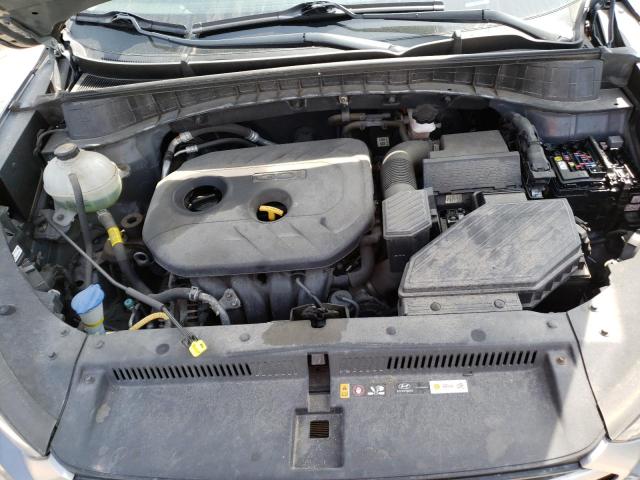 Photo 12 from auction – 2018 HYUNDAI TUCSON SEL with VIN KM8J33A47JU616640
