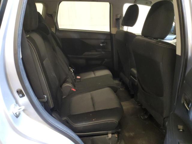 Photo 11 from auction – 2017 MITSUBISHI OUTLANDER with VIN JA4AZ2A31HZ056416