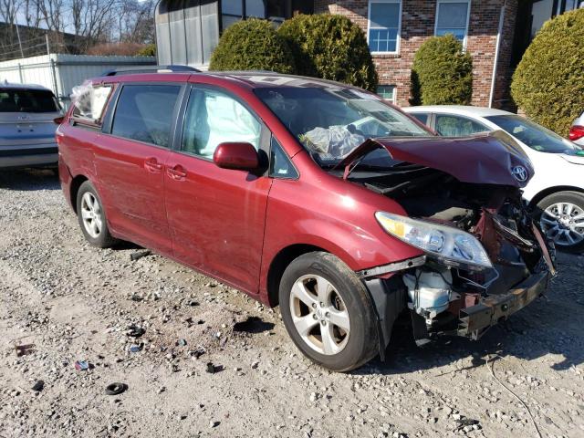 Photo 4 from auction – 2015 TOYOTA SIENNA LE with VIN 5TDKK3DC7FS667615
