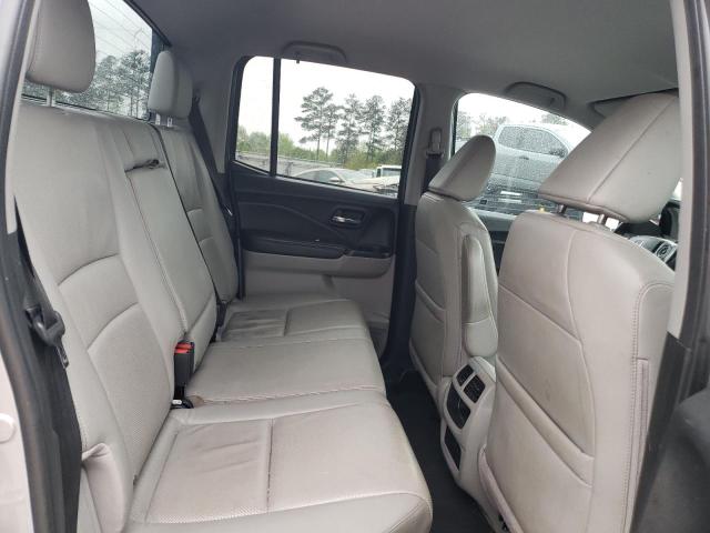 Photo 10 from auction – 2017 HONDA RIDGELINE with VIN 5FPYK2F52HB006432