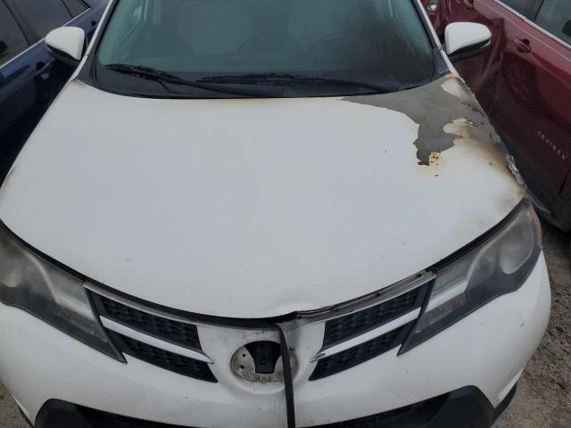 Photo 12 from auction – 2014 TOYOTA RAV4 XLE with VIN 2T3RFREV4EW151036