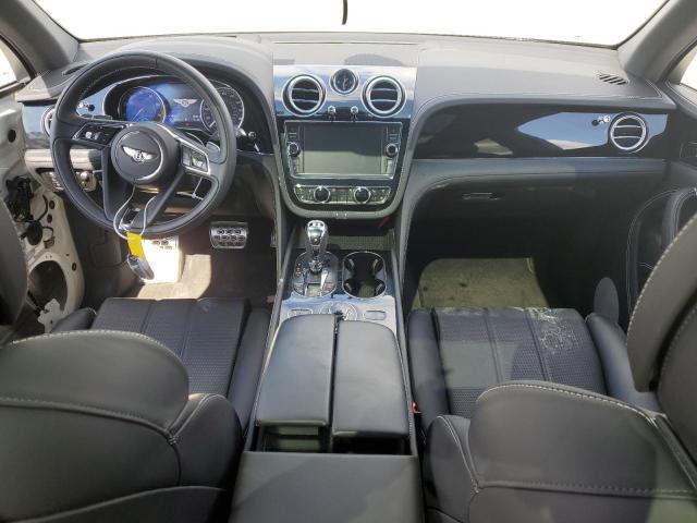 Photo 8 from auction – 2018 BENTLEY BENTAYGA with VIN SJAAC2ZV1JC020524