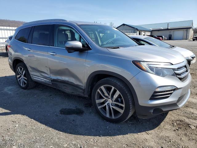 Photo 4 from auction – 2018 HONDA PILOT TOUR with VIN 5FNYF6H96JB034812
