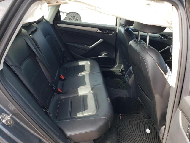 Photo 10 from auction – 2015 VOLKSWAGEN PASSAT S with VIN 1VWAT7A34FC062180