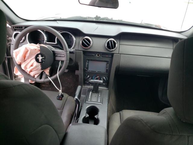 Photo 8 from auction – 2005 FORD MUSTANG with VIN 1ZVFT80N955149896