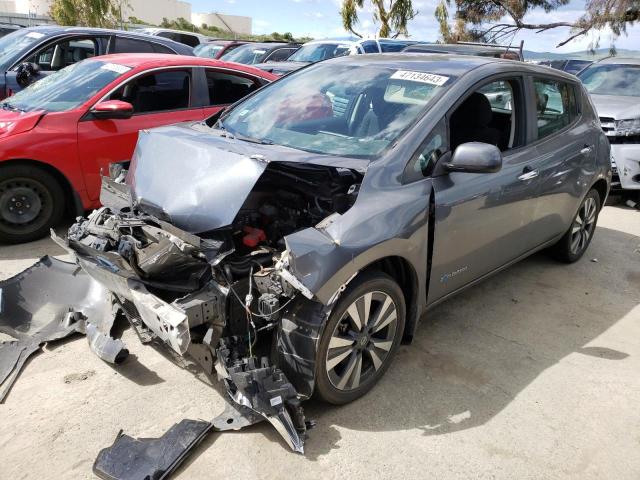 NISSAN LEAF S 2017 with VIN 1N4BZ0CPXHC305299 - Photo from auction