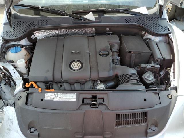Photo 11 from auction – 2012 VOLKSWAGEN BEETLE with VIN 3VWJX7AT2CM612667