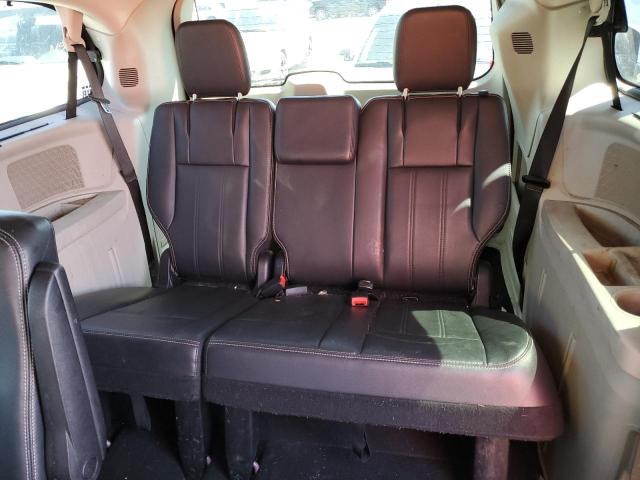 Photo 10 from auction – 2013 CHRYSLER TOWN & COU with VIN 2C4RC1CG1DR532057