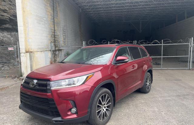 Photo 2 from auction – 2018 TOYOTA HIGHLANDER with VIN 5TDJZRFH6JS806127
