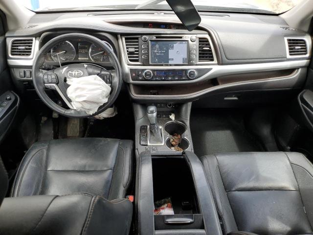 Photo 8 from auction – 2018 TOYOTA HIGHLANDER with VIN 5TDJZRFH6JS537076