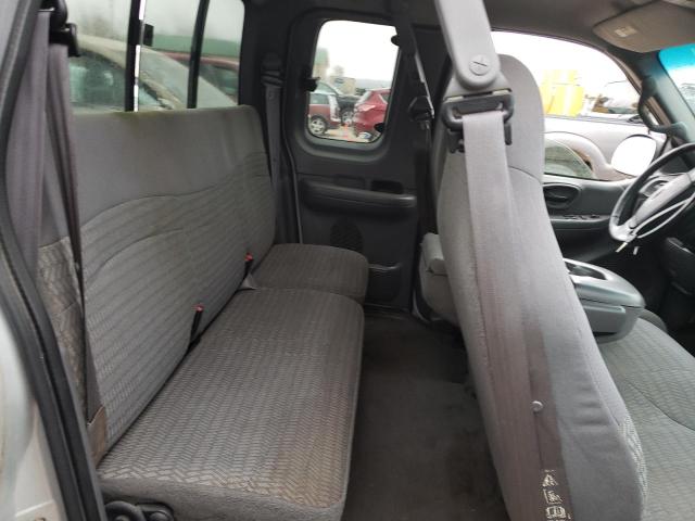 Photo 10 from auction – 2000 FORD F150 with VIN 2FTRX17W3YCA29869