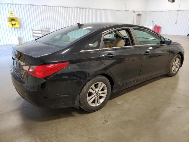 Photo 3 from auction – 2013 HYUNDAI SONATA GLS with VIN 5NPEB4AC4DH688142